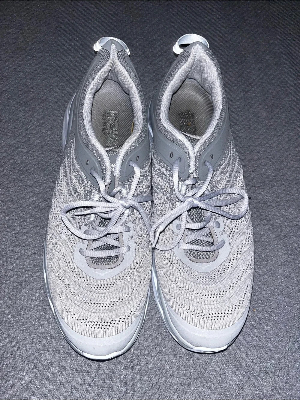 EUC Men’s Hoka Akasa running shoes in a frost gray. Size 12